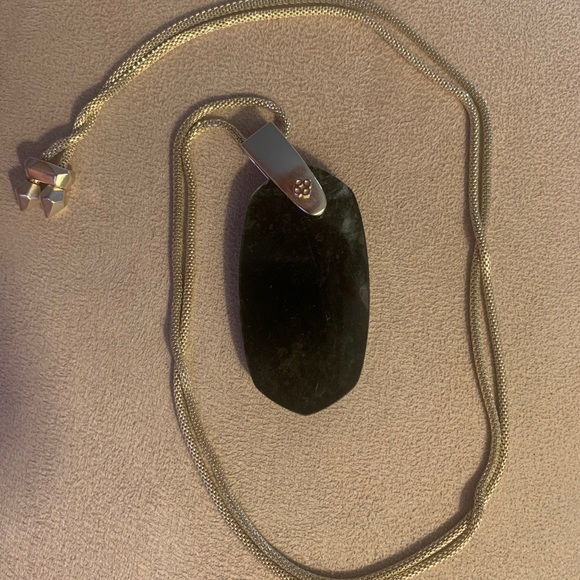 Kendra Scott Inez Necklace - Picture 2 of 2